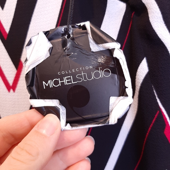 MICHEL STUDIO Chevron Striped Fit & Flare Sleeveless Dress Tie Waist Black White - Picture 15 of 16